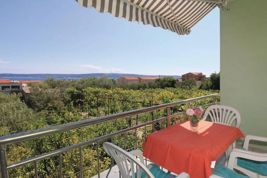 Large Apartment Duje Kastela