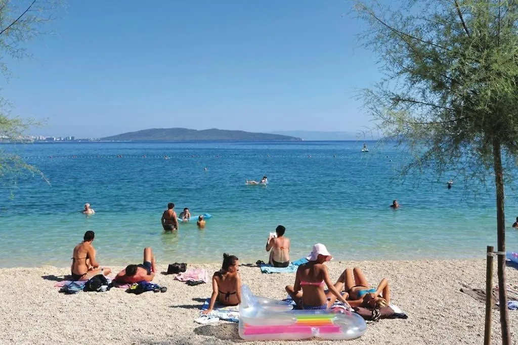 Large Apartment Duje Kastela Croatia