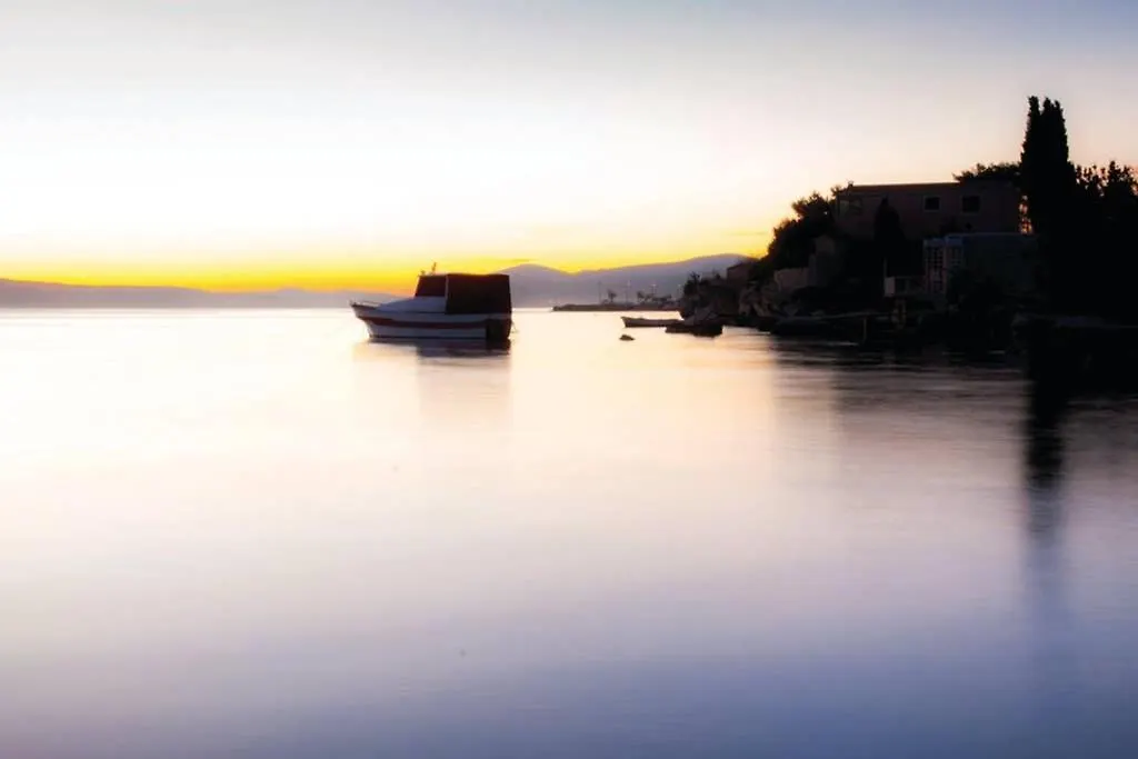 Large Apartment Duje Kastela
