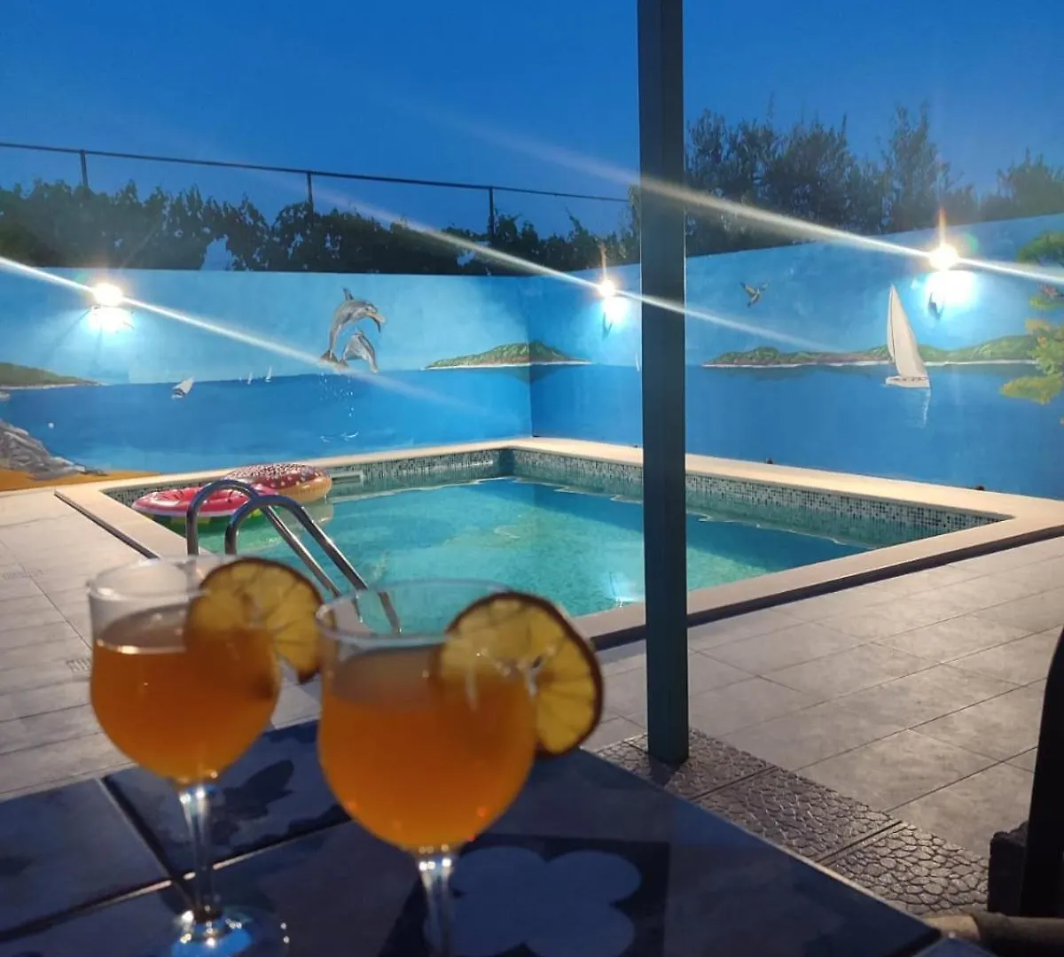 Large Apartment Duje Kastela Croatia