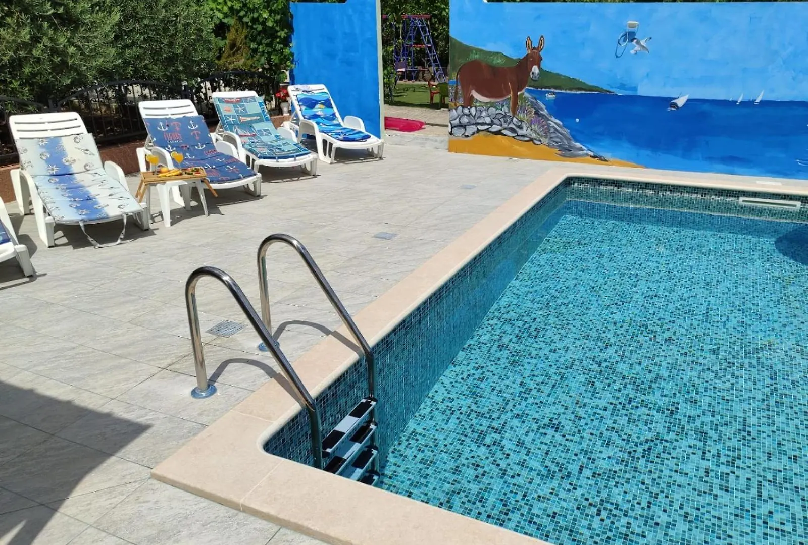 Large Apartment Duje Kastela 0*,